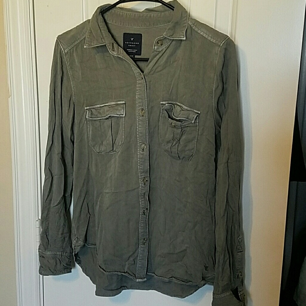 American eagle button up